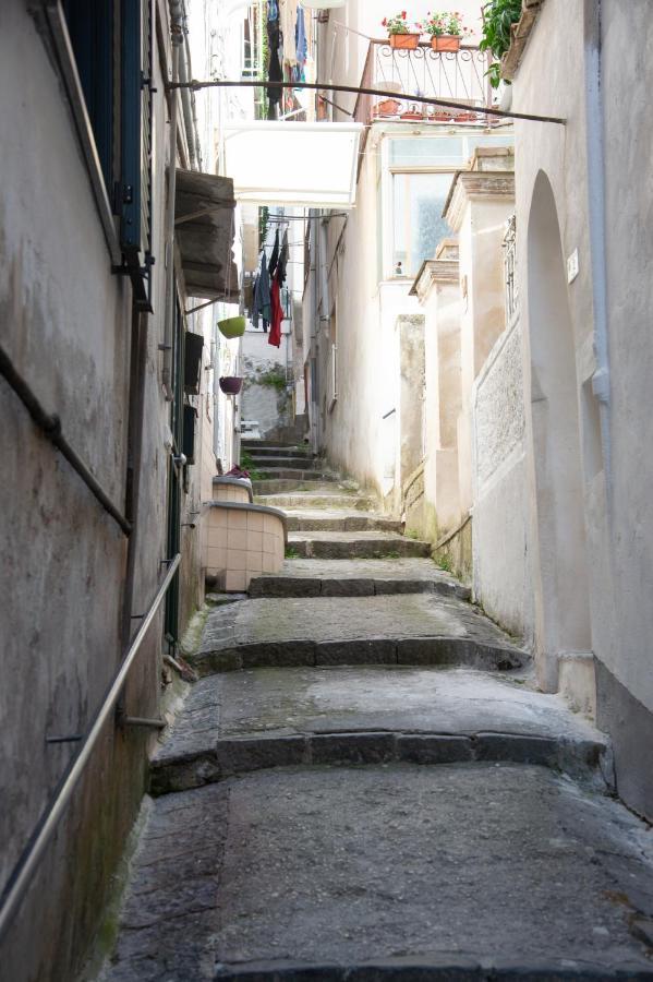 "Le Vue" Lägenhet Castellammare di Stabia Exteriör bild